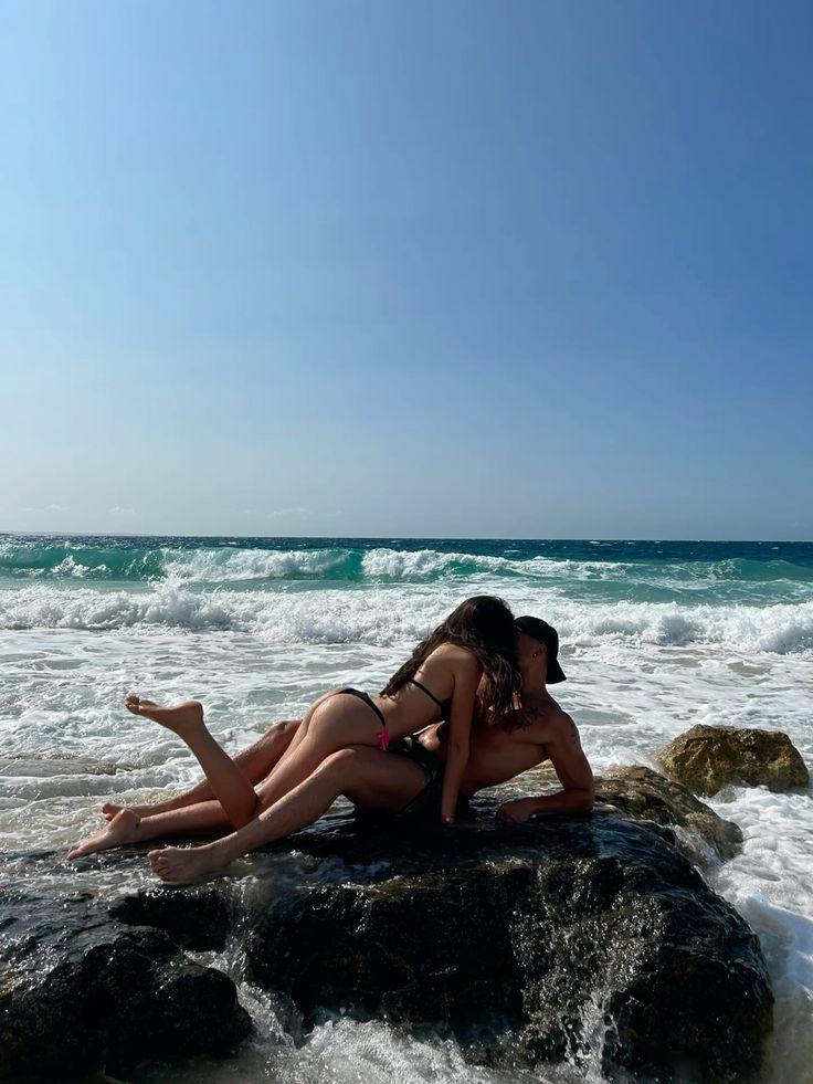 IsabellaSt4418's tweet photo. Manifesting a love that's actually worth it in 2026. 💌 https://t.co/bci9APZT7p