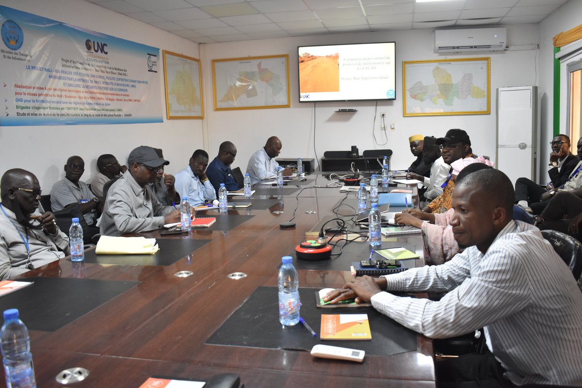 PaarUnc's tweet photo. Du 16 au 18 juin 2026 de 9h - 14h, s’est tenue à Bamako, la formation en Violence Basée sur le Genre du personnel terrain du Projet Mali Nafa Soro Siraw financé par la Banque mondiale au Mali pour la réhabilitation résiliente au climat des corridors routiers du pays. https://t.co/saKbIRQAl7