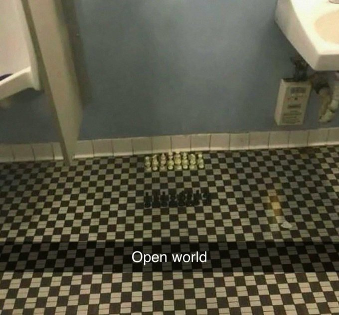 RealestMemes_'s tweet photo. New chess update https://t.co/01bqz6hnaR