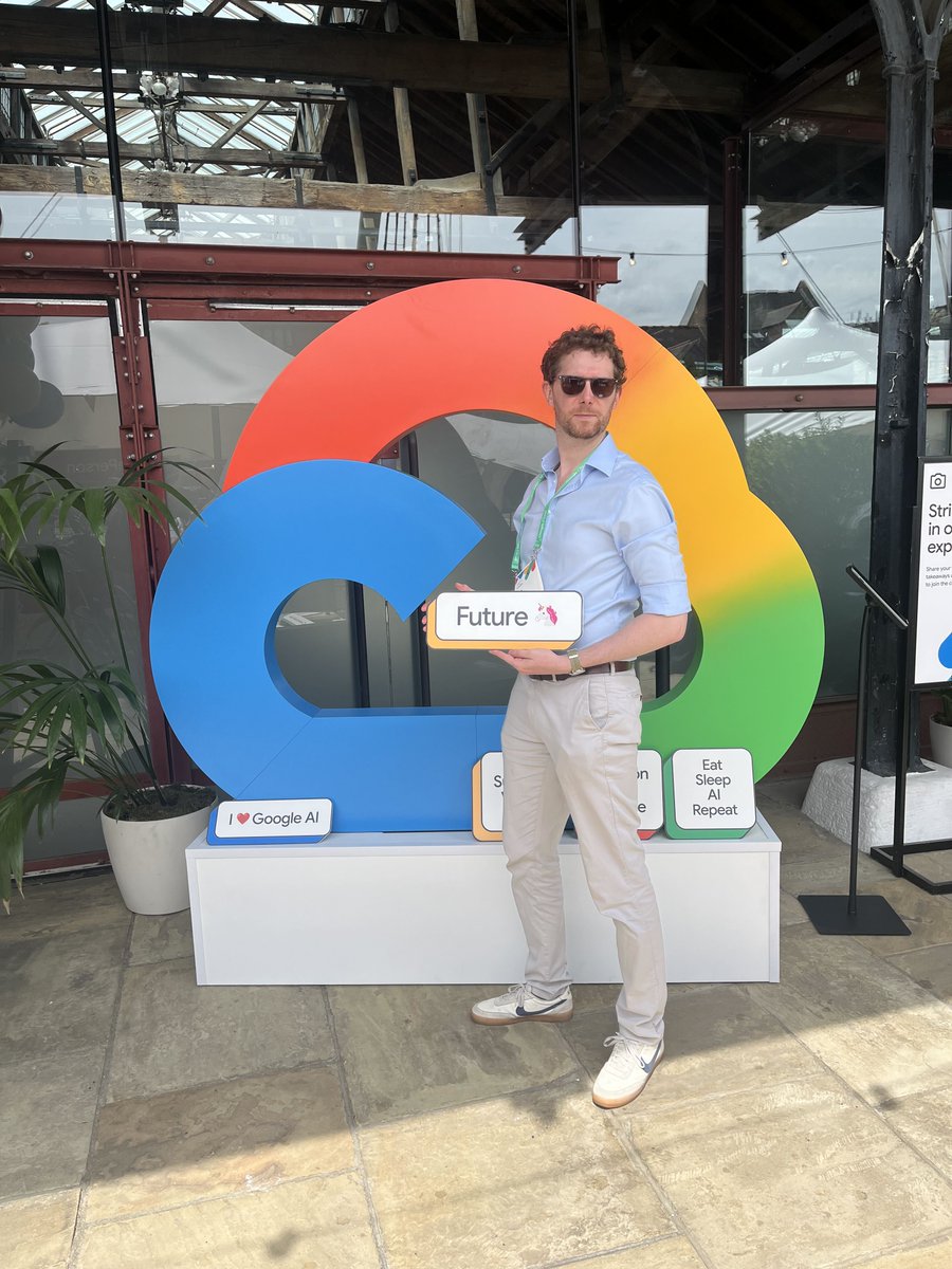 WaracleUK's tweet photo. Live from Tobacco Dock! ๐
Today, our Lead Client Partner, Sarah Mole and Head of Data & AI, James Poulten are on the ground for Day 2 of the #GoogleCloudSummit London. โ๏ธ
@googlecloud https://t.co/iJRv7KSZu0