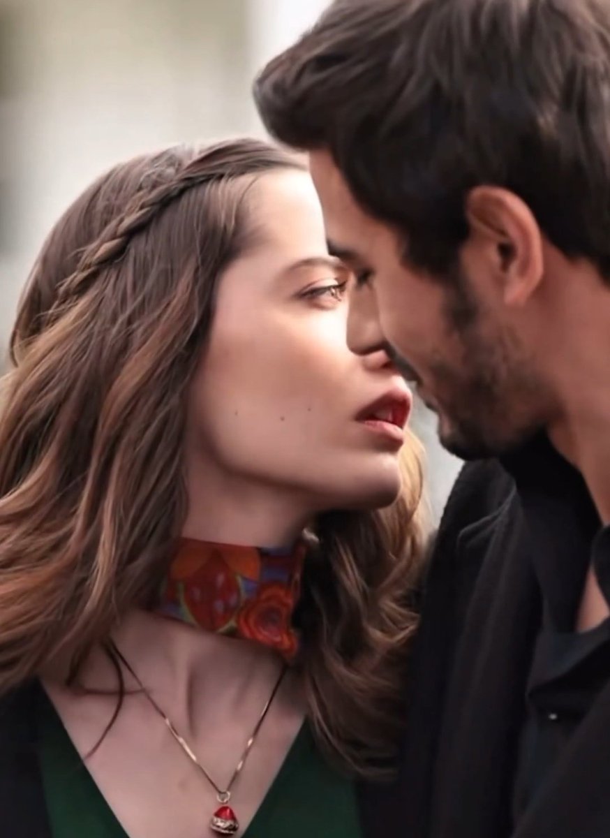laraabliss's tweet photo. emin beyy🤭 https://t.co/hFZt3PNbK0