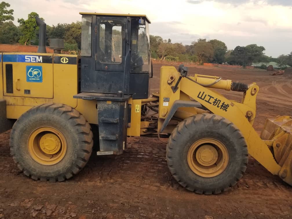 achemicals9's tweet photo. Heavy construction equipment for hire in lilongwe 0996963321 https://t.co/maAuOiI6FI