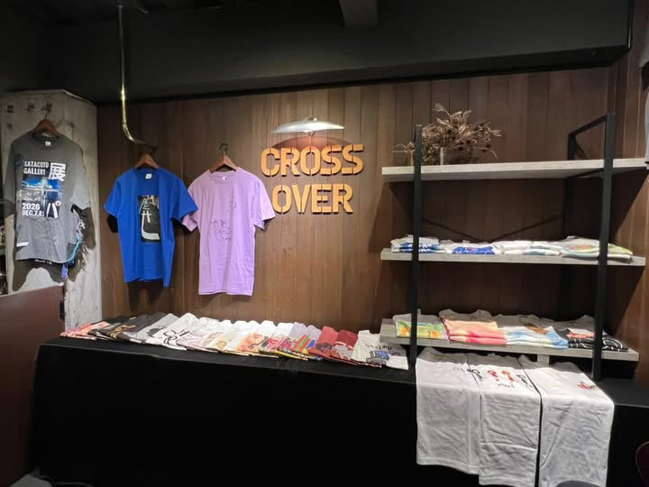 barshe2's tweet photo. T-shirt Pop-up Store始まっております👕

2種類置かせていただいてます

東京、近辺お住まいの方是非お越しください！お気に入りのTシャツゲットしてくださいね

私のTシャツはやや大きめな��イズが多いです

よろしくお願いいたします https://t.co/Es1GAurIa8