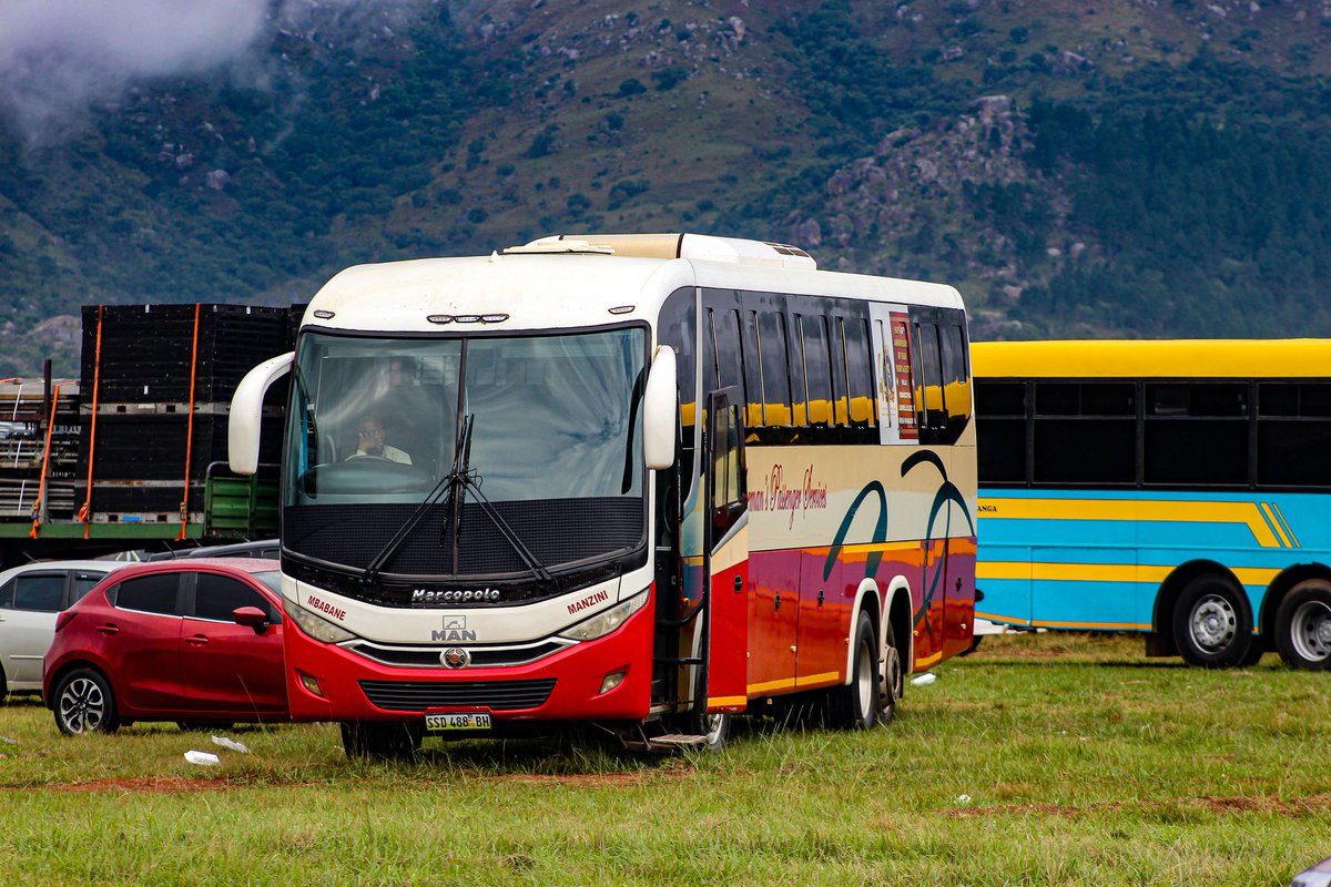 BuhleBakaNgwane's tweet photo. Zeeman's Passenger Services😍🤩
📸:@proudlyswazi
#transit #busspotters #eswatini #goinghome #KaGogo https://t.co/auqXrNW6qZ