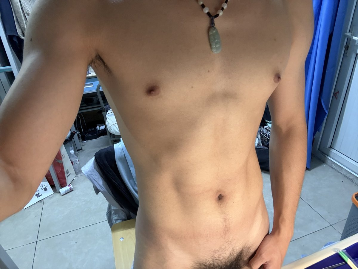 pu121380716's tweet photo. 我就是这样一个打飞机也很无聊的人哇 https://t.co/FxGHmC93h8