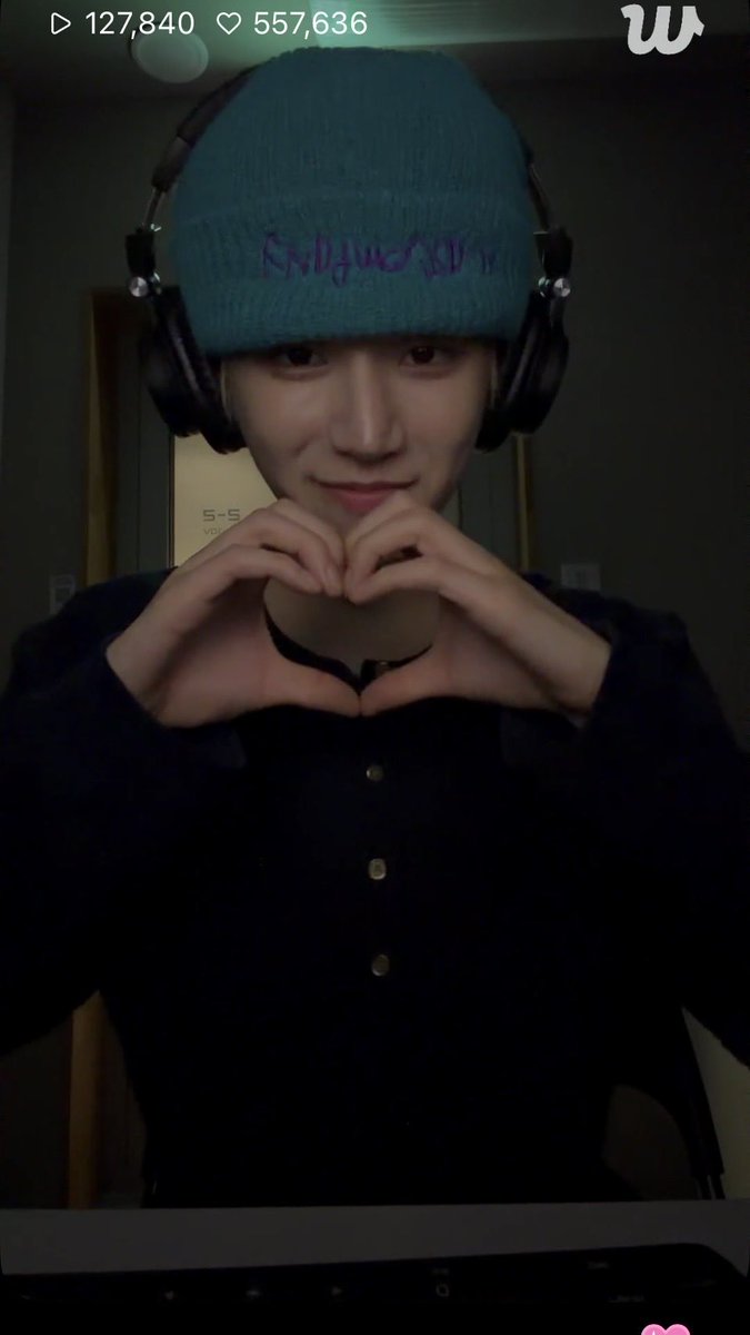 cheery_53's tweet photo. 🥺 https://t.co/TpmnsRkhwT