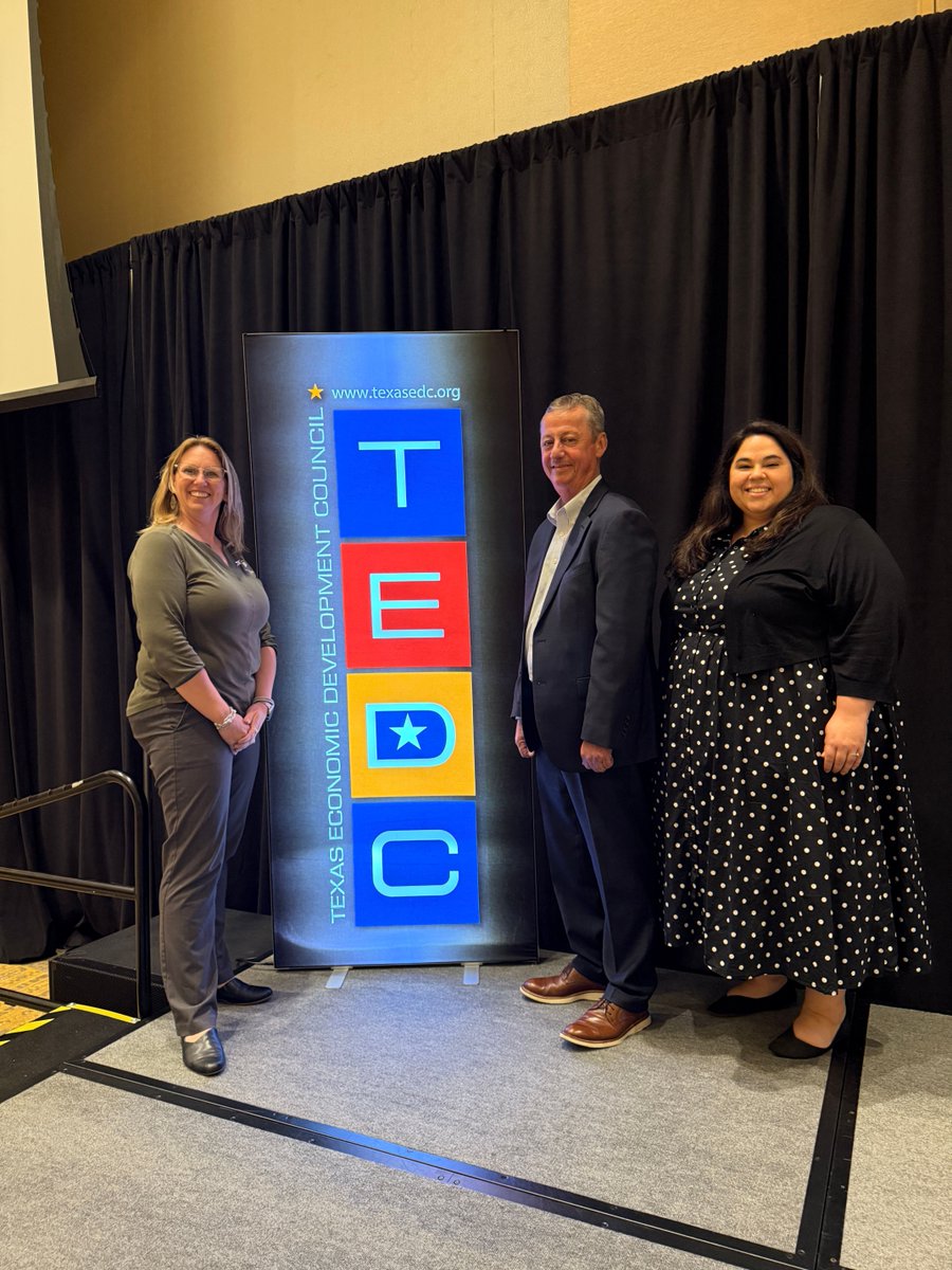 ShermanEDC's tweet photo. The SEDCO team is in Plano this week for the TEDC Mid-Year Conference.

We are proud to continue learning, building relationships, and strengthening the work we do to support Sherman’s growth.

#ShermanTX #SEDCO #TEDC2026 #EconDev https://t.co/sQw2eNbKRX