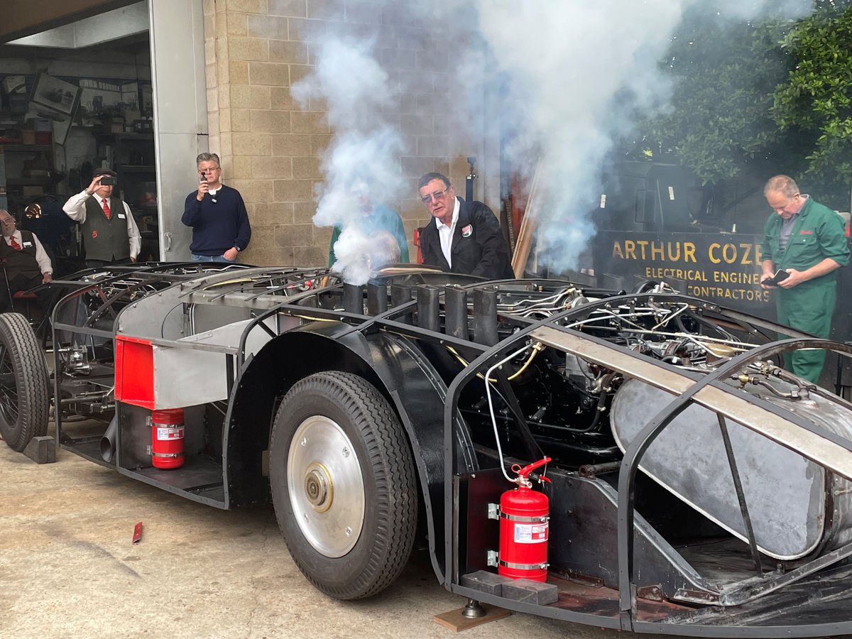 Beaulieu_Hants's tweet photo. Two engines running together for the first time in nearly a century in #WorldLandSpeed #recordbreaker #Sunbeam1000hp: https://t.co/6LuHzLDg8u

Thanks to our Sunbeam #restoration project partner Scarf &amp; Goggles for their help with footage and pictures

#LandSpeed #Motoring https://t.co/2WfPmbVLdM