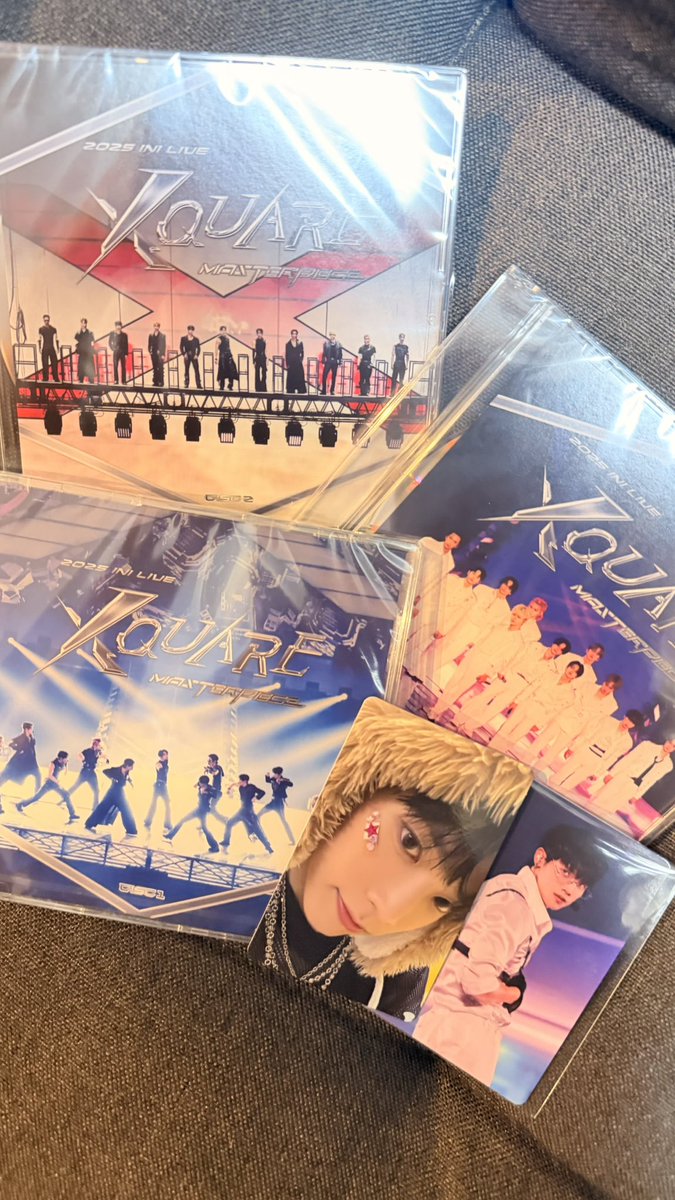 my_ini_7's tweet photo. LIVE DVDはいつもトレカ自引きできるの幸。 https://t.co/ROQEhgyKYh