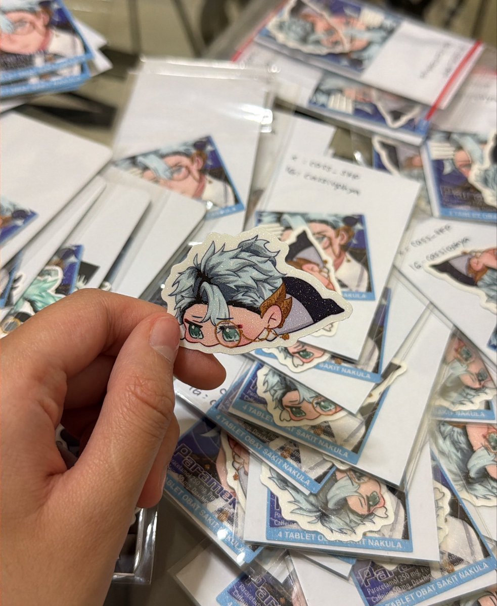 Maaf… freebies sticker cimol ini ga ke print cukup banyak 🥹