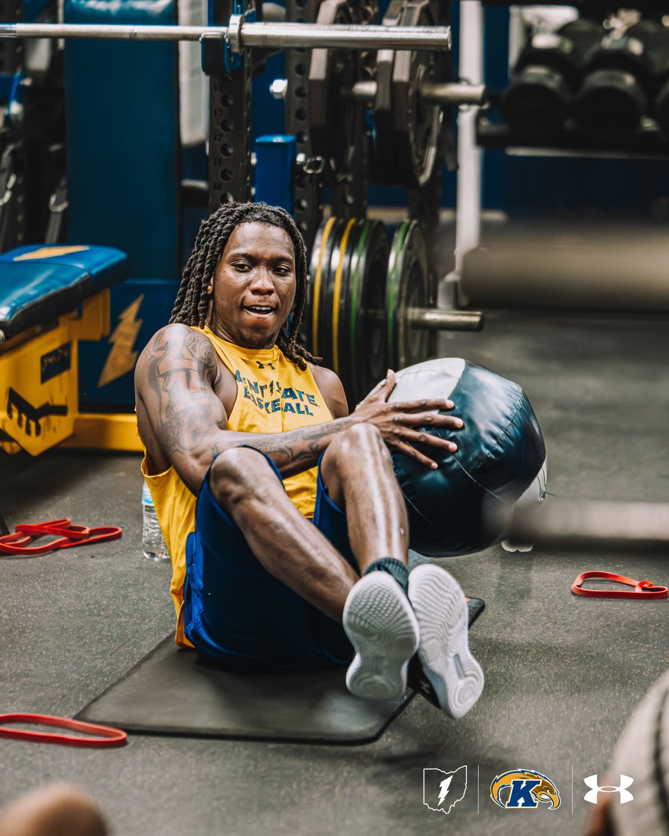 KentStMBB's tweet photo. 𝗥𝗜𝗦𝗘 &amp; 𝗚𝗥𝗜𝗡𝗗💪

#Team111 | #GoFlashes⚡️ https://t.co/Gsy57gOEbM