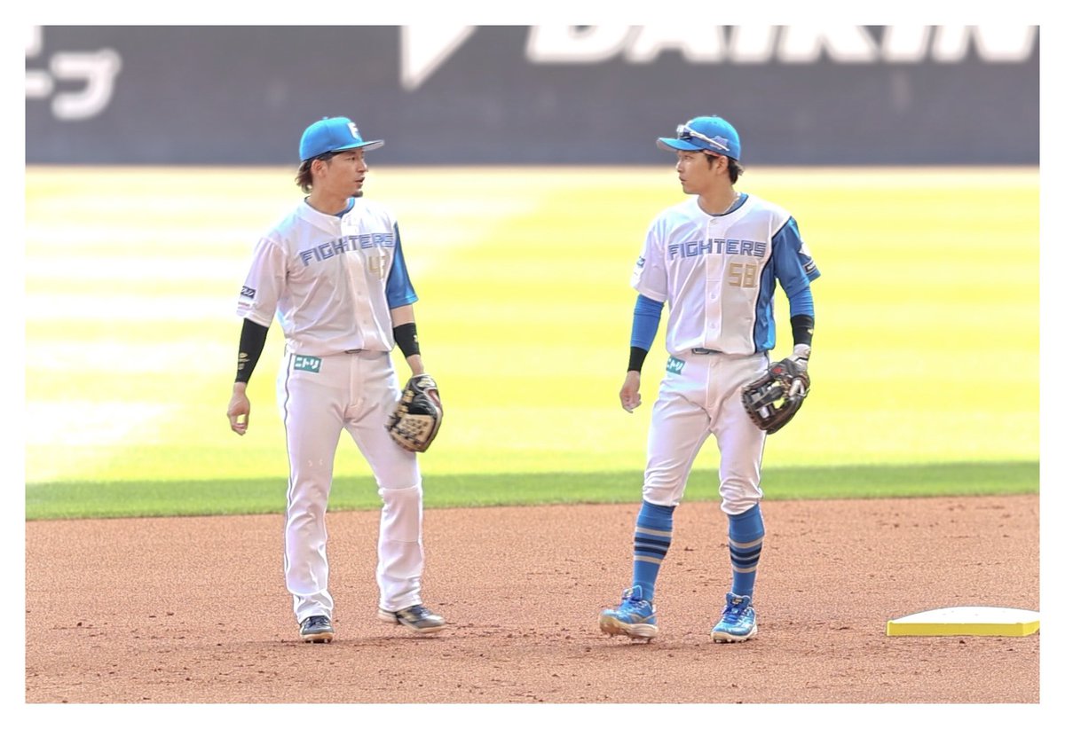 hmbba28's tweet photo. 20260614 エスコン

みずなら二遊間⸰ 𖥔 ͙ࣳ　

#水野達稀 選手
#奈良間大己 選手
#lovefighters https://t.co/l0mSvGJrLY