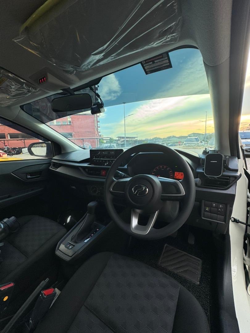 hazelnutsedaps's tweet photo. Masih mencari kereta sewa untuk balik kampung? Healing? 👀 Axia X still available untuk minggu ni! Boleh book now kita bagi harga murmur￼ https://t.co/4c7gPiYD88