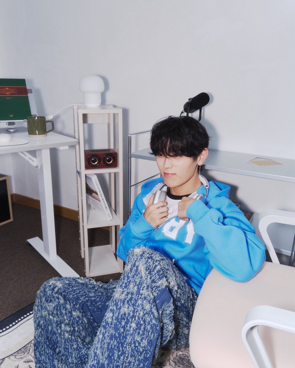 xlabels__'s tweet photo. 🫧HANWEN🫧
Special Single <BLOOM>

Concept A🫧DREAM ver🫧

#한원
#HUHANWEN #후한원 #胡瀚文
#HANWEN #ハンウェン

©2026 XLABELS inc. All Rights Reserved. https://t.co/V9hooLPHGn