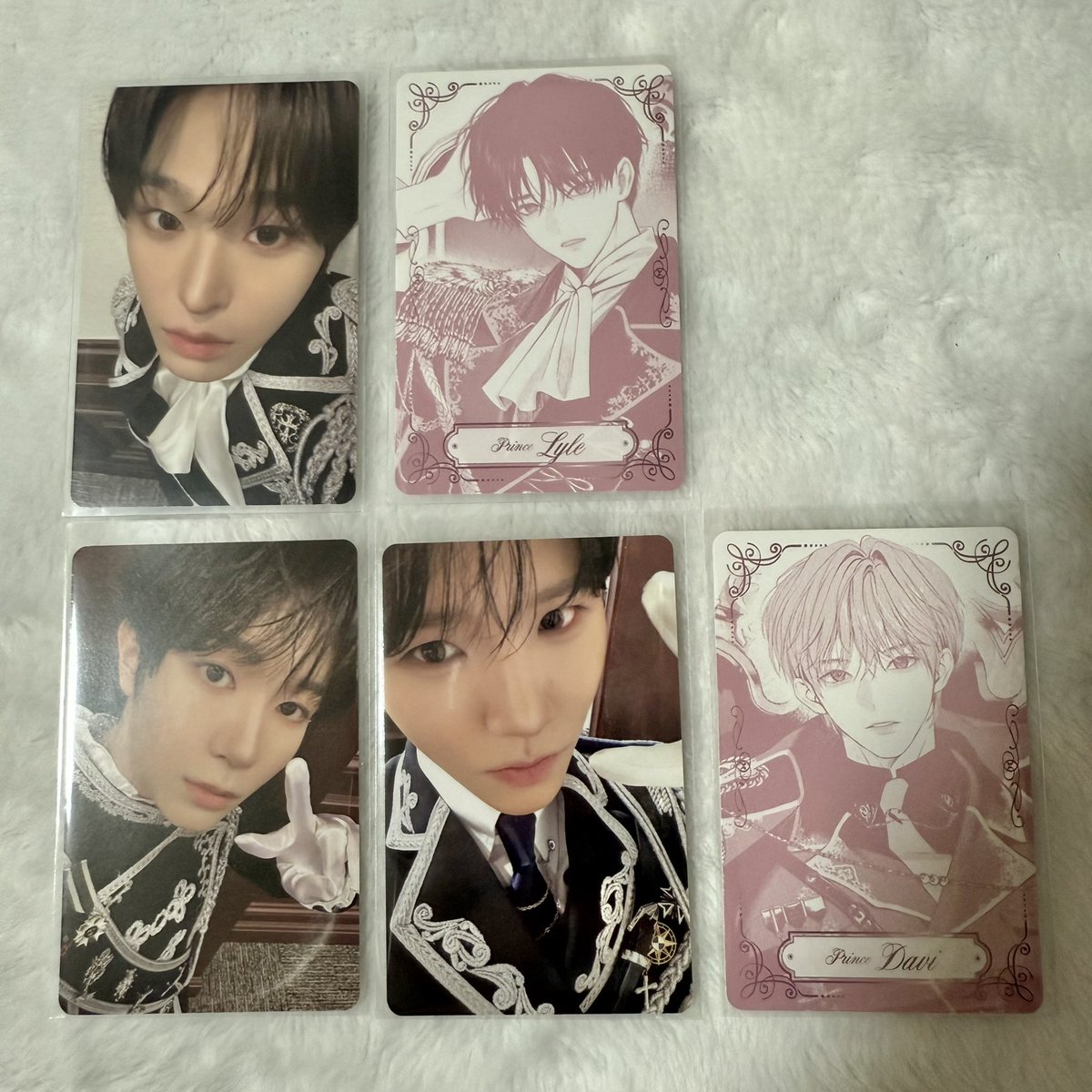KoH_LoR_'s tweet photo. 交換 買取 NCT WISH ペンミ 2ND ANNIVERSARY FANMEETING 特典 封入 トレカ

譲：リク ユウシ ジェヒ リョウ（画像1枚目）

求：買取(400円/枚+送料)＞同異種 シオン サクヤ

求同種はコンセプト除く

内容により複数提供可

郵送＞7/12ペンミ手渡し
⚠️郵送の方は画像2枚目必読

＊不成立♡ https://t.co/QT1G0Te3Uz
