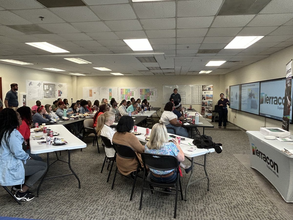 EdificeConst's tweet photo. Barton Malow | Edifice and Terracon welcomed 40  Tricounty STEMersion educators to learn about our work on Roper St. Francis Healthcare’s future Roper Hospital campus through hands-on activities and guided site tours, connecting classroom instruction with real-world application. https://t.co/mPKRvzi8HV