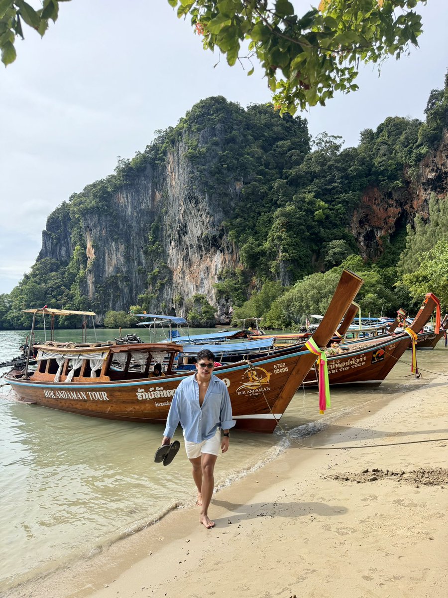_jaywalkr's tweet photo. Krabi 🤩 https://t.co/HHqAWHioCf