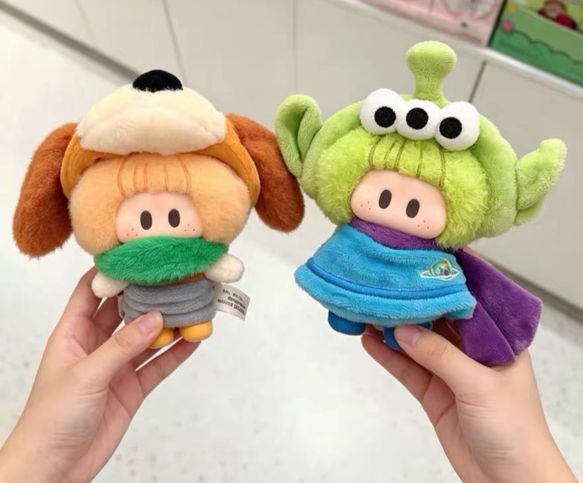 fridayathome's tweet photo. พรี กล่องสุ่ม พวงกุญแจ 
Miniso Yoyo x Toy Story 

สุ่มละ 550 บาท / บ็อกละ 3,950 บาท (8)
ส่งฟรี มัดจำได้ค่า สนใจ Dm 
รอของ 2-3 วีค 

#linlinxpreorder https://t.co/o6vAktyCI2