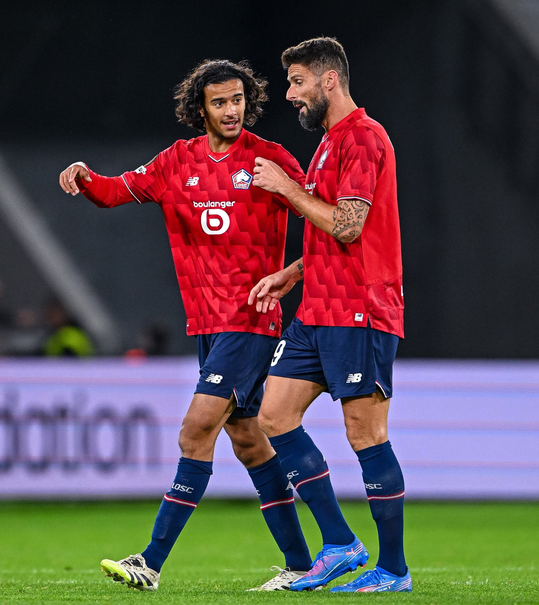 🚨 OLIVIER GIROUD 🇫🇷 NE TARIT PAS D’ÉLOGES SON COÉQUIPIER EN CLUB, AYYO...