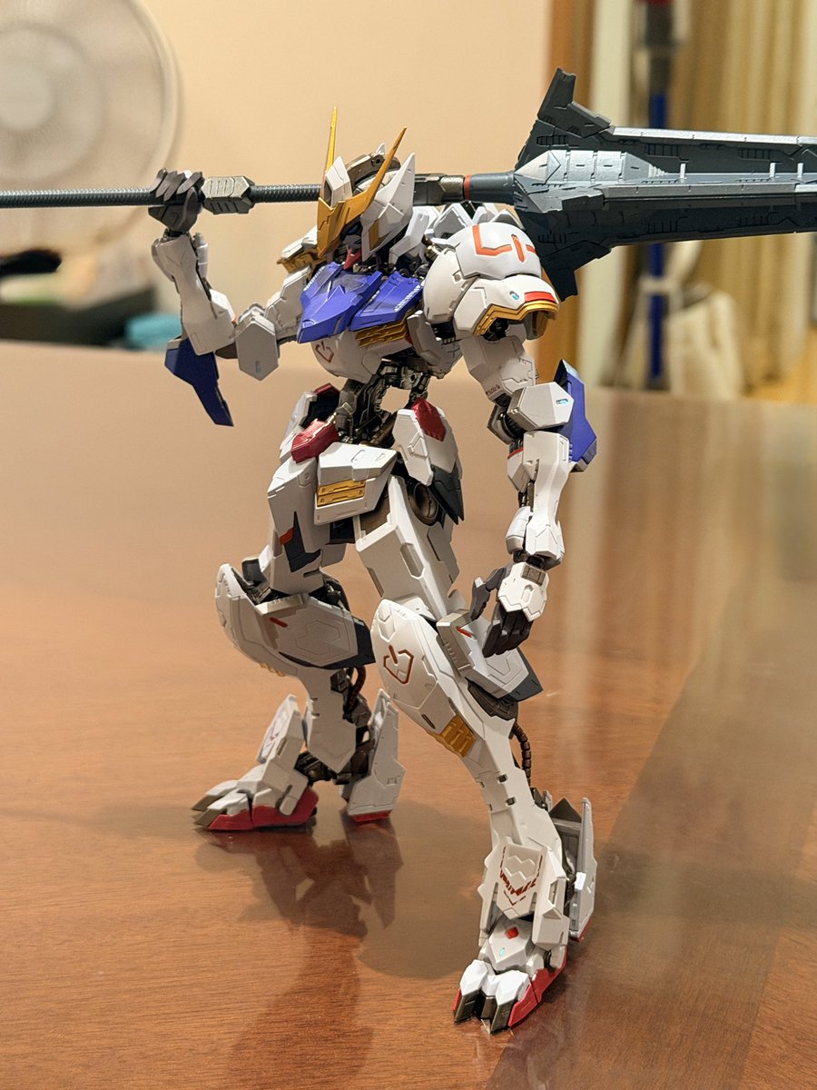 toritorishsh's tweet photo. バルバトスすごいな〜
メタルビルドと相性良すぎ https://t.co/6xOKQIkeDC