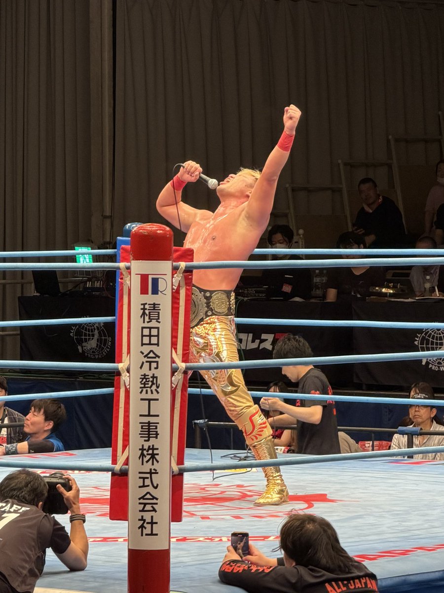 STONECOLD084's tweet photo. 三冠ヘビー級王座タイトルマッチ
宮原健斗の防衛‼️
#ajpw
#全日本プロレス
#オレが全日本プロレスだ！ https://t.co/34l5PIk0Jp