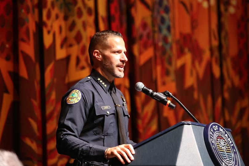 SchoolofJustice's tweet photo. 🎉 Congratulations to Miami Dade College alumnus Edwin Lopez on his appointment as the new Chief of the Miami Police Department! 👮‍♂️ We are proud to see one of our alumni leading and serving our community. Wishing Chief Lopez continued success in this important role! 💙 https://t.co/8emjxRP8Jb