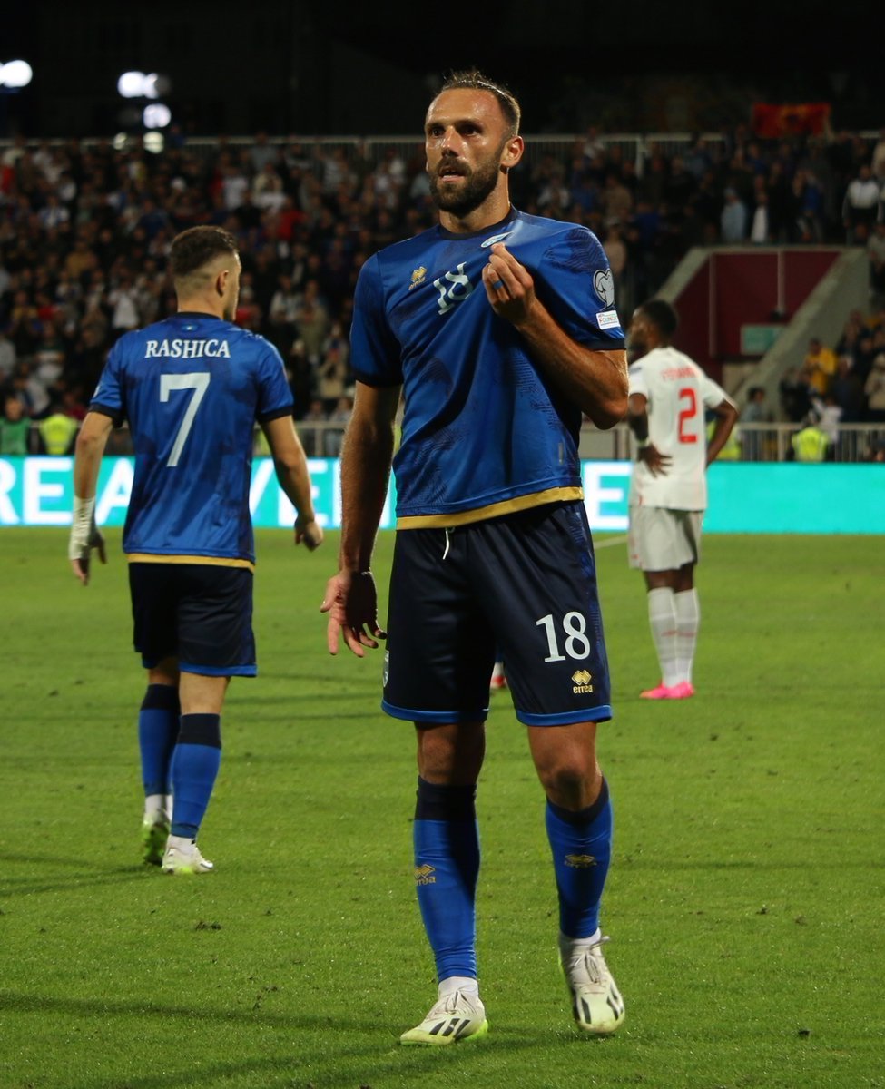 Vedat Muriqi Resmen Fenerbahçe'de: Sarı-Lacivertliler Transferi Duyurdu