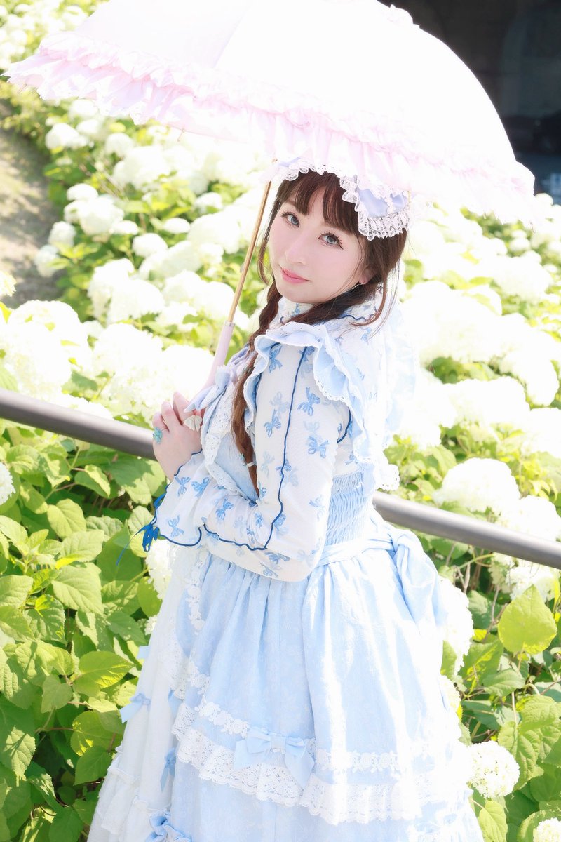 __pink_maple's tweet photo. 先日撮って頂いたお写真頂きました♪
ありがとうございます😊
📷▶︎@madcow_yosshi 

#紫陽花
#ロリータさんと繋がりたい https://t.co/ekChnkPi3l