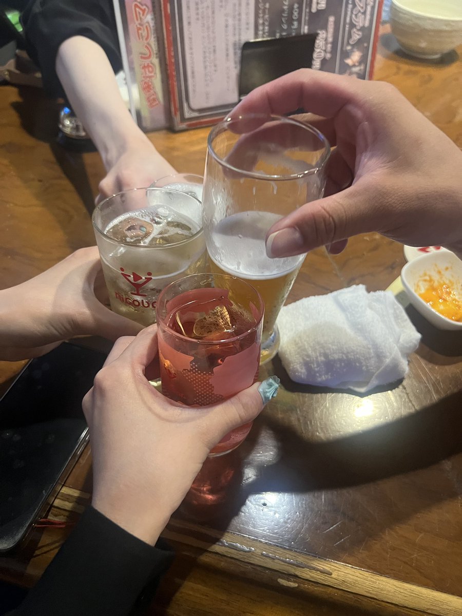 sananicobar_'s tweet photo. 退勤しました⊂( ᴖ ̫ᴖ )⊃
今日も沢山お話できて楽しかった〜‼️
まだまだ未熟ですが頑張ります꜀^. ̫.^꜆
次の出勤は6/25の20-23です‼️‼️ https://t.co/Tg0UOOax5z