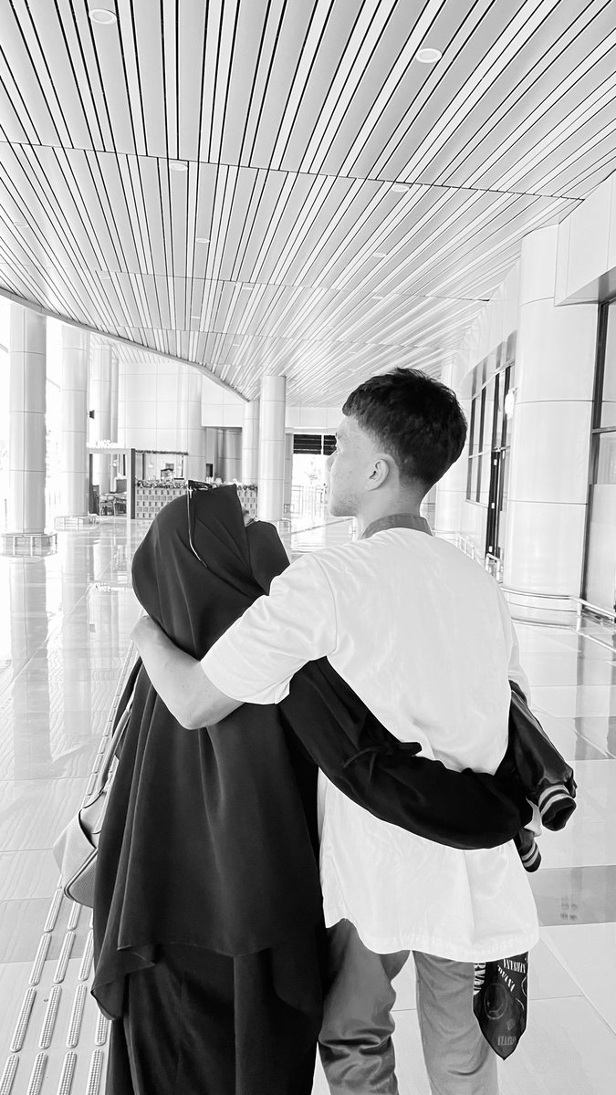 GeminiRyun's tweet photo. I found this kind relationship , 
with My BRONDONG posesif kecintaanku 🥰 https://t.co/y73WpW18B7