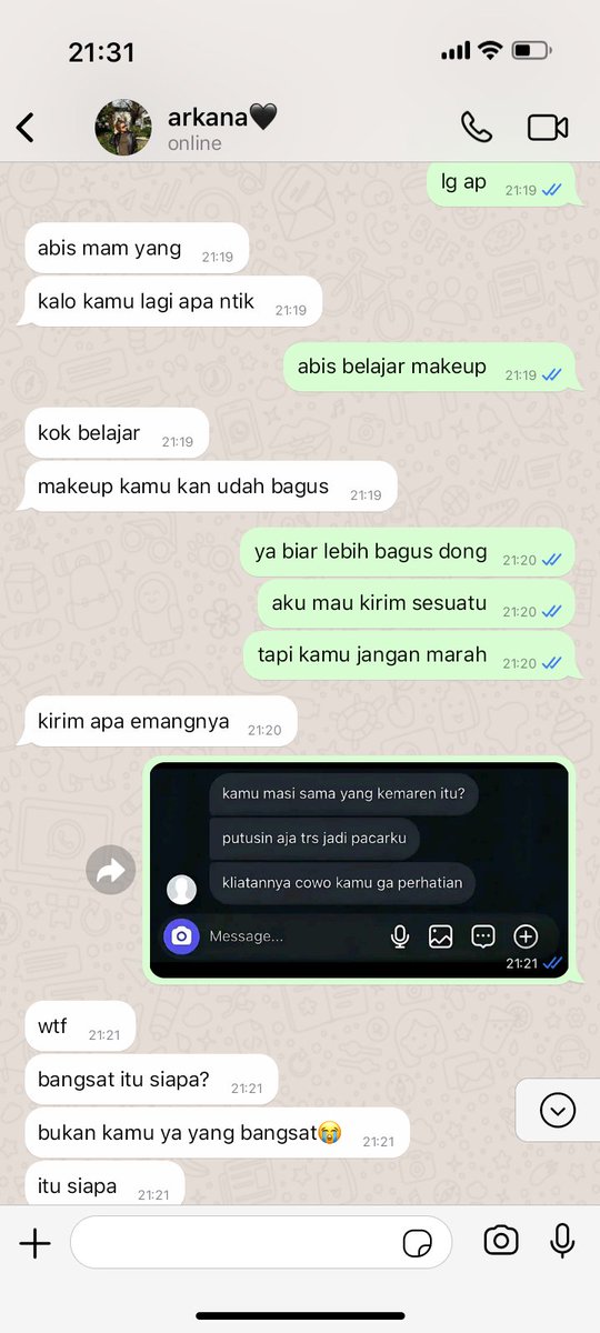 oseaneye's tweet photo. prank kamu masi sama yang kemaren itu? but make it arkana belva version

─ yeongyu one tweet au https://t.co/a9QE2VuG7z
