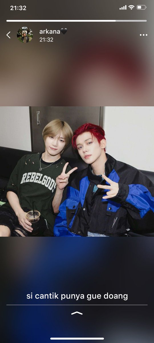 oseaneye's tweet photo. prank kamu masi sama yang kemaren itu? but make it arkana belva version

─ yeongyu one tweet au https://t.co/a9QE2VuG7z
