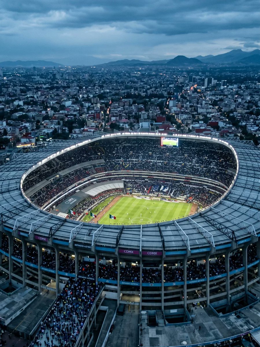 TheDreamyCity's tweet photo. Azteca Stadium.Mexico City, https://t.co/h7REVyoatJ
