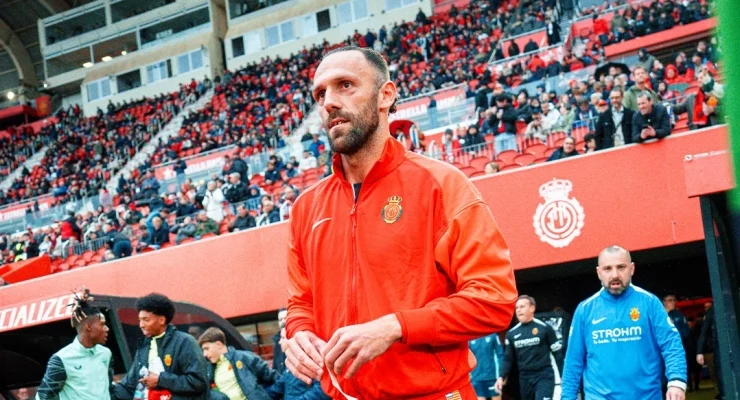 Vedat Muriqi, Fenerbahçe İçin İstanbul'a Geliyor: Transfer İddiaları Güçleniyor