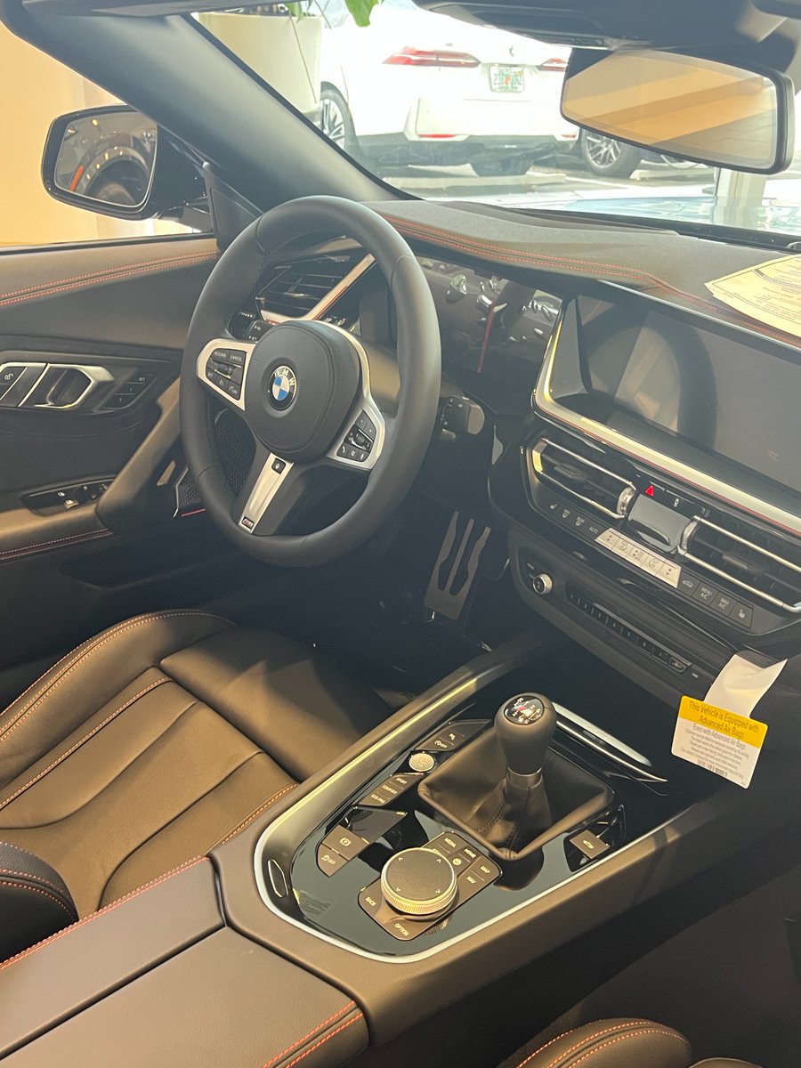 fieldsbmw's tweet photo. The 2026 BMW Z4 M40 Final Edition is here. One roadster. One last chapter. 
All of it at Fields BMW Lakeland. Call (863) 816-1234 or visit https://t.co/CImg4RSFFQ. 

Stock WY58564 | Photos: Christian C.
_
#BMWZ4 #FinalEdition #Z4M40 #BMW #FieldsBMW https://t.co/BSV79kQAJY