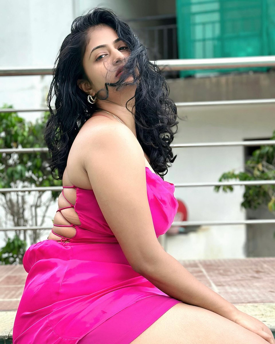 Vaishali98 tweet media