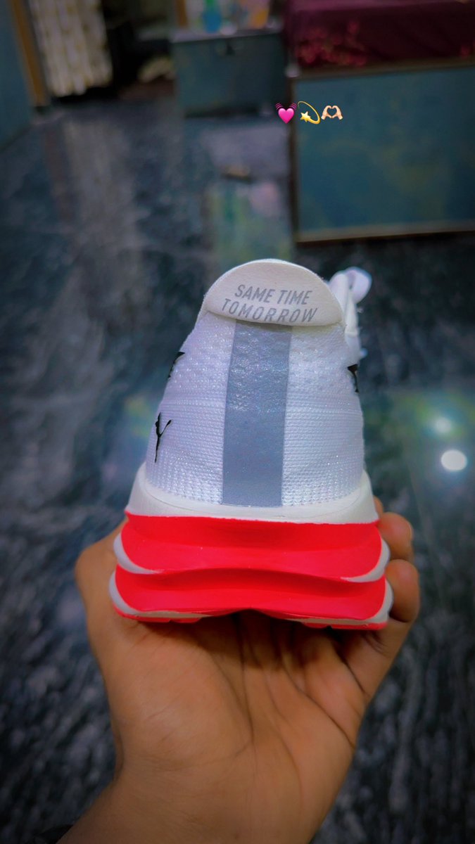 SrinivasFitness's tweet photo. Theyβre here βΊοΈβΊοΈ My First @PUMA shoes ever π, excited to put some Kms ππΎββοΈ βπ½ https://t.co/Kjpw2mgDfE