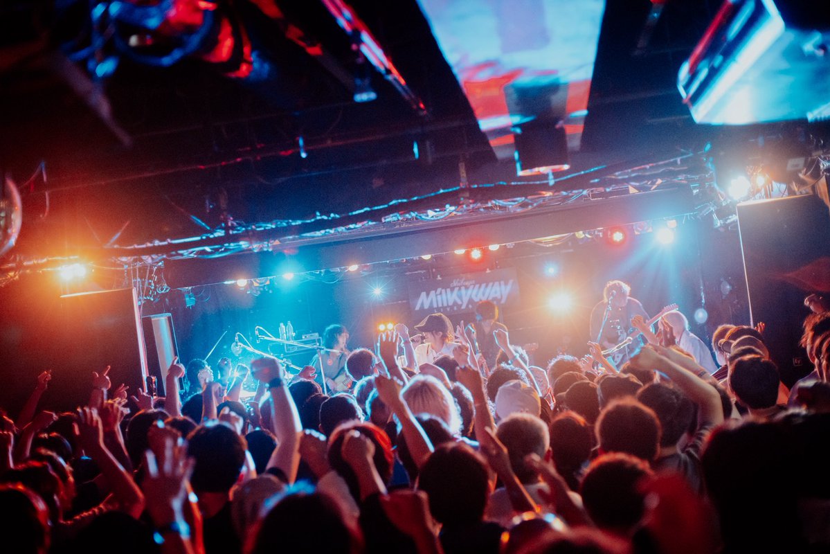 himegoto_o's tweet photo. ［NEWAGE］

2026.6.18(木)Shibuya Milkyway

📢フロアの熱量すごかった！
🐺みんな、ありがとう！

素敵な3マンでした！

またライブハウスでお会いしましょう✊

photo @music_1833 https://t.co/NIxTxdzlRm