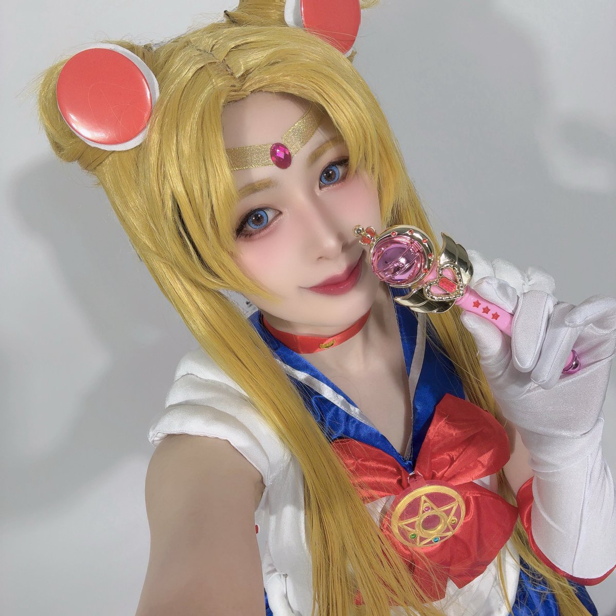 38_megane's tweet photo. ⚠︎︎cosplay/コスプレ

撮影をしてきたり🌙
おなごなのに、女の子キャラのメイク苦手すぎ💧😣 https://t.co/bkOonRhq0k