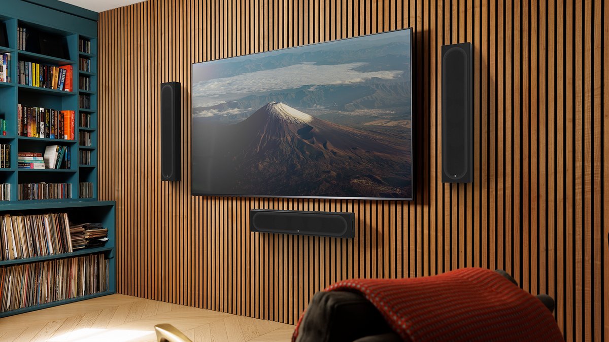 MonitorAudio's tweet photo. Introducing Radius On-Wall 4G.

Slim profile, cinematic performance.

Engineered to integrate seamlessly around a TV screen, the Radius On-Wall brings enhanced clarity, scale and cinematic sound to any TV room or media space without visual compromise.

The removable Monitor Audio roundel logo supports both vertical and horizontal placement, and a wall bracket and fixing template are included as standard. Add a matching subwoofer for full-range impact that truly brings every scene to life.

Discover
https://t.co/2oSChzaill

#MonitorAudio #RadiusSeries4G #BritishDesign #ListenAgain