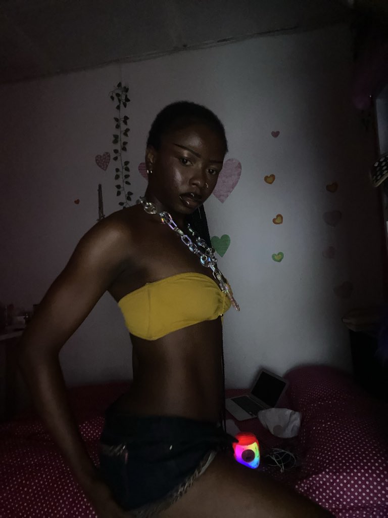 KayTheebaddie00's tweet photo. Xo in dis bitch..
#XOVVERSE🌟 https://t.co/JUNHGEDgOn