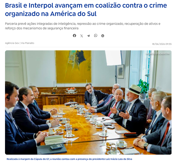 sitebricsbrasil's tweet photo. 🇧🇷 Brasil e Interpol avançam em coalizão contra o crime organizado na América do Sul. Parceria prevê ações integradas de inteligência, repressão ao crime organizado, recuperação de ativos e reforço dos mecanismos de segurança financeira.

🗨️ ANDREI RODRIGUES: DIRETOR GERAL DA POLÍCIA FEDERAL:

"Utilizando o escritório da Interpol para a América do Sul, na cidade de Buenos Aires, com tecnologia, bases de dados, equipes especializadas e um projeto do Ministério da Justiça coordenado pela Polícia Federal, vamos reunir os 12 países sul-americanos em um grande esforço conjunto para o enfrentamento ao tráfico de drogas e de armas, aos crimes ambientais e a todos os demais delitos que possam ser investigados de forma integrada nesse esforço coletivo."

🔴 ESTRANGULAMENTO FINANCEIRO AO CRIME:

🔸 Também foi discutida novidade da Interpol: a implementação da chamada "Difusão Prateada". 

🔸 Mecanismo atua na localização e recuperação de ativos ligados ao crime organizado. 

🔸 Iniciativa lançada faz parte de programa piloto em 52 países e territórios.

“No ano passado, retiramos mais de R$ 10 bilhões do crime organizado. Com esta nova iniciativa e esta parceria será possível ampliar essa capacidade operacional e alcançar patrimônios ocultos em diferentes países”, destacou Andrei Rodrigues.