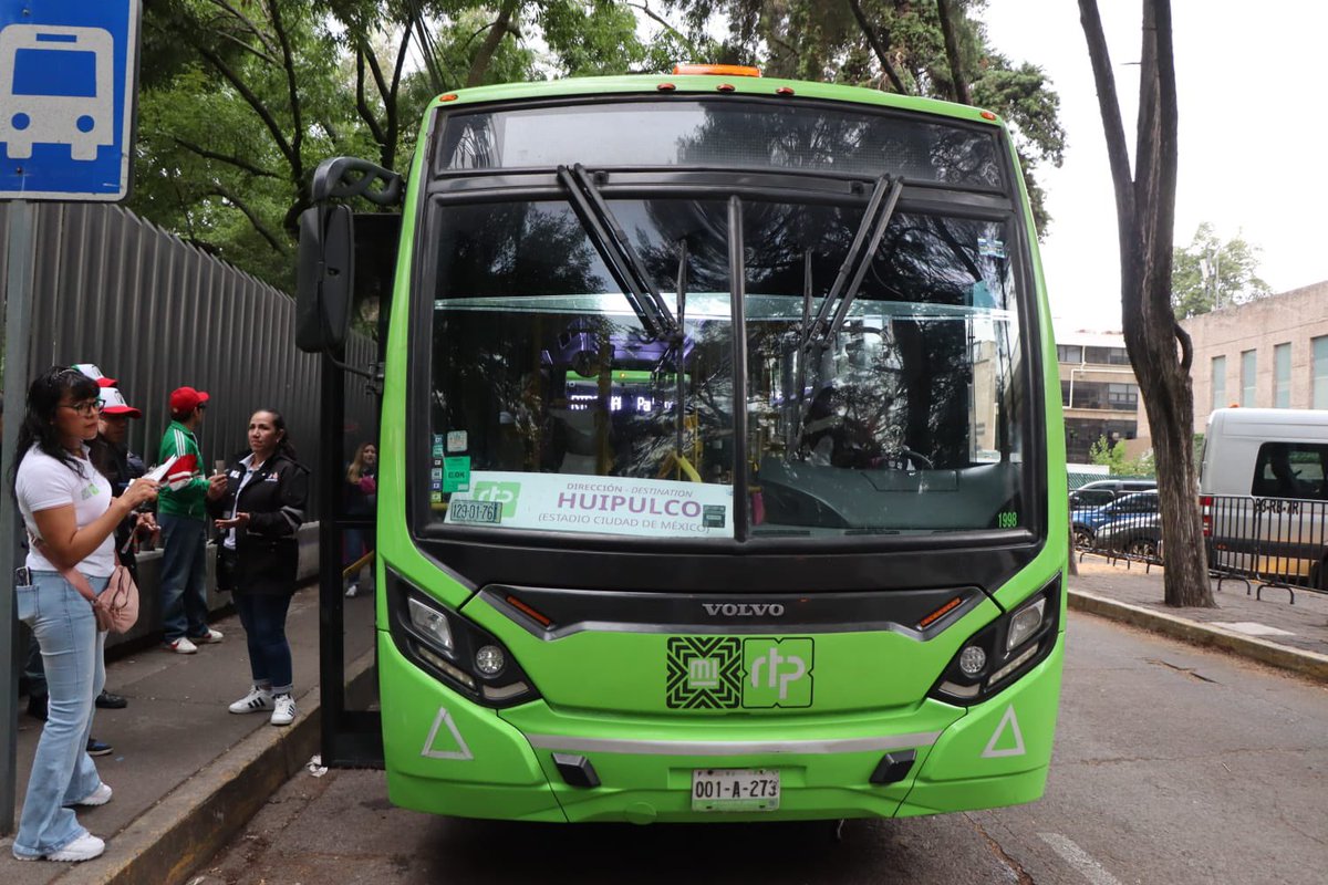 DanielArcosRTP's tweet photo. Detrás de un evento de alcance mundial hay trabajo colectivo, y coordinación.

Ayer, con motivo del partido del Mundial 2026 en el Estadio de la Ciudad de México, personal de @RTP_CiudadDeMex participó en un operativo especial. https://t.co/xXHFatXrQG