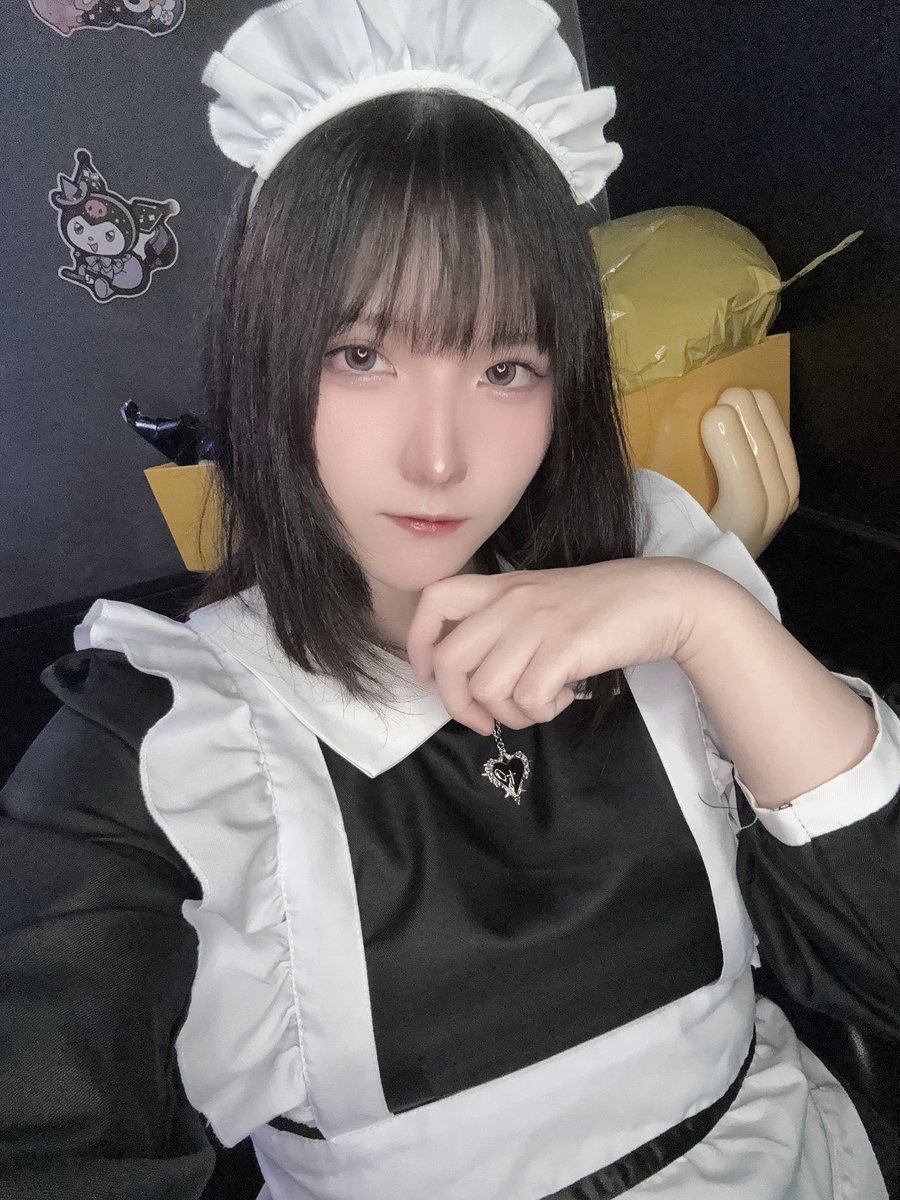 mii003_X's tweet photo. オープンから忙しくて今おきゅいんつい！

今日ビジュ良いです！！！！自信ある！！
ダーツそろそろ対決したいのだが...👉🏻👈🏻 https://t.co/ZSXJVa1RRC