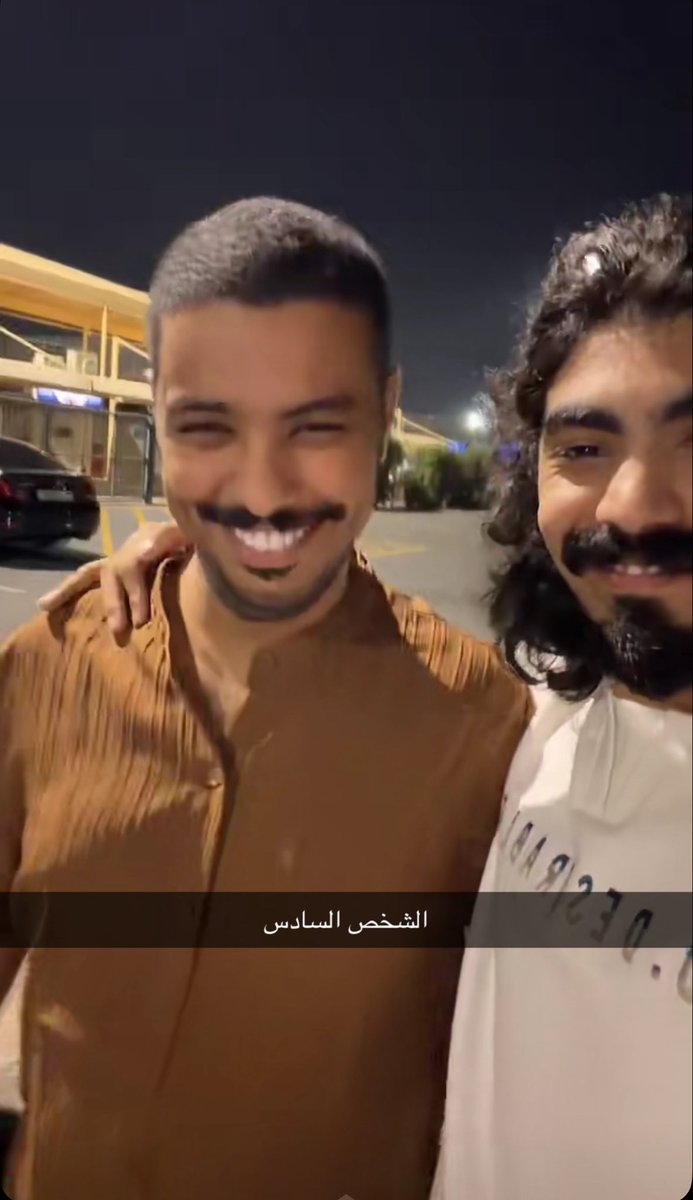 1i3bsi's tweet photo. شكراً ابو سويحل انك خليت هذا المتخاذل يبين @Binn_karama https://t.co/2hgzs7UXWb