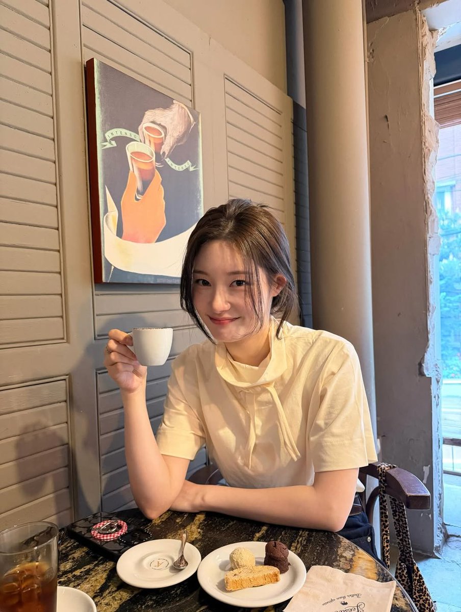 mouraeze's tweet photo. cocok gak cocok saya cocokin https://t.co/LY732DtyAd