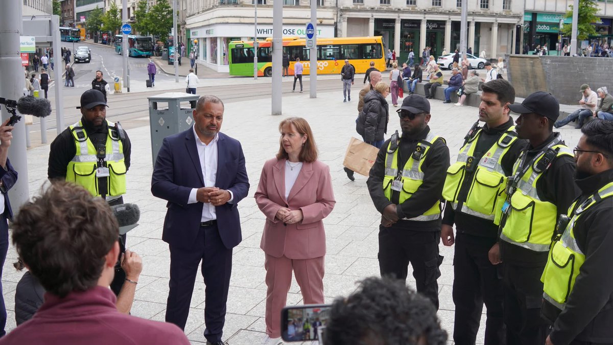OctavianSec's tweet photo. Five of our officers are now patrolling @NETTram  &amp; @NCT_Buses as part of #OperationSafeTravel — providing a visible, reassuring presence to keep passengers safe 🚍
Recognised by @NottsPCC &amp; Mayor Claire Ward, we’re proud to stand with @nottspolice. https://t.co/qiQqwoVPSv