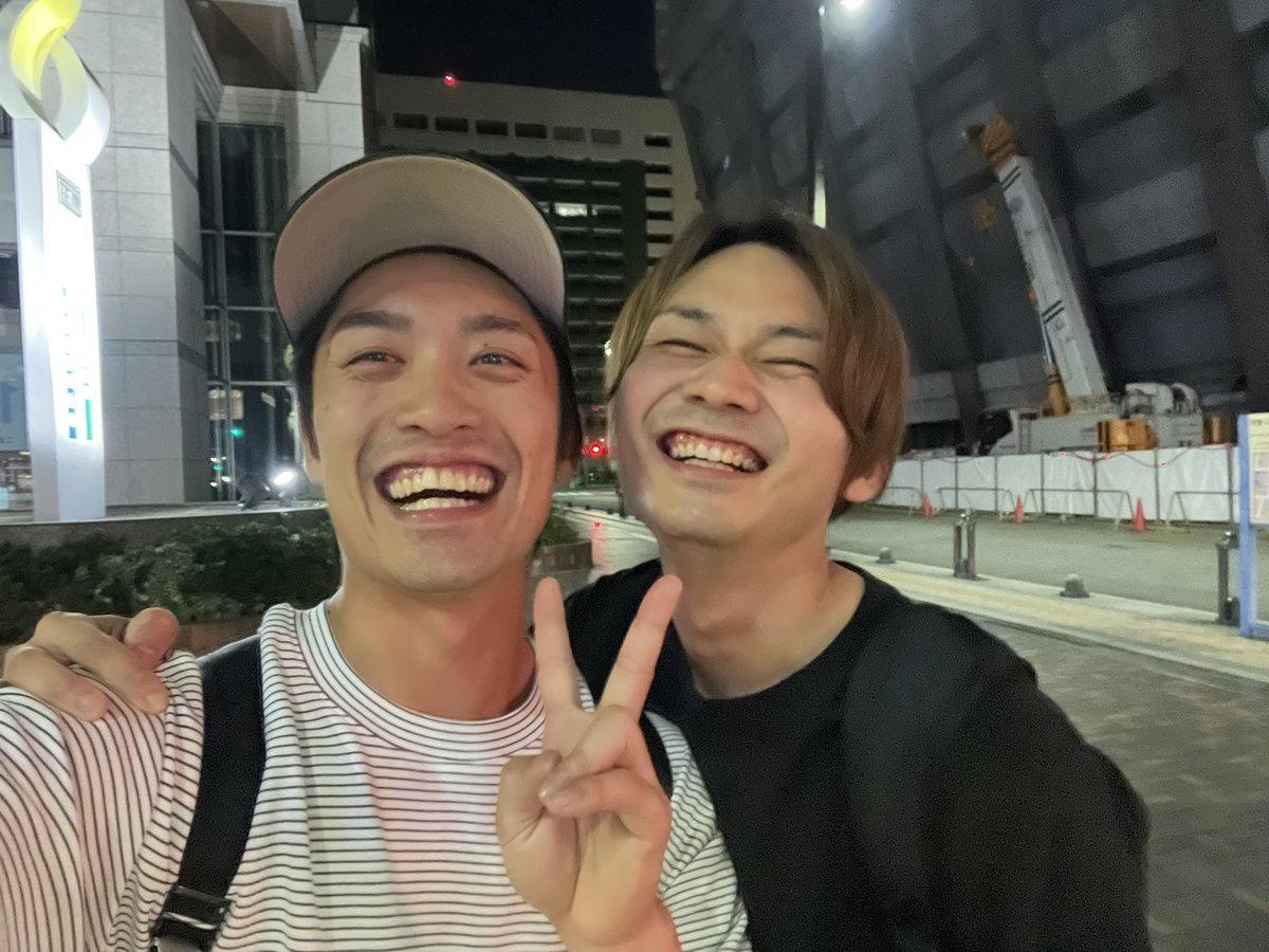 2716ac's tweet photo. 久しぶり直人くんと飲んだ！
同い年！
久しい記憶エーライツ！！！ https://t.co/J4sayRvrO0