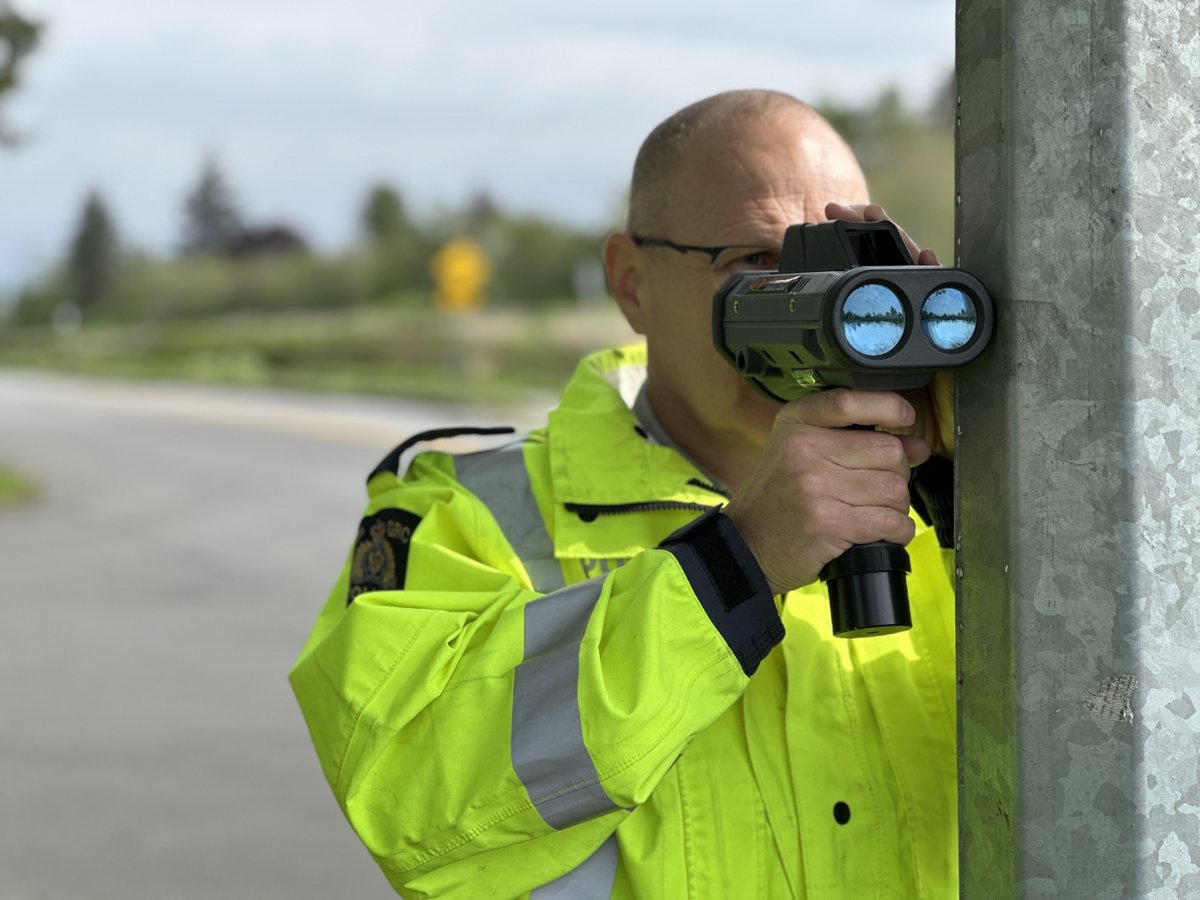 RichmondRCMP's tweet photo. Road Report: Speeding drove May traffic enforcement in Richmond, with 284 tickets and multiple impounds, alongside a continued push on illegally modified vehicles. Read more: 
https://t.co/mb5glC0fCU https://t.co/2XoACQJrso