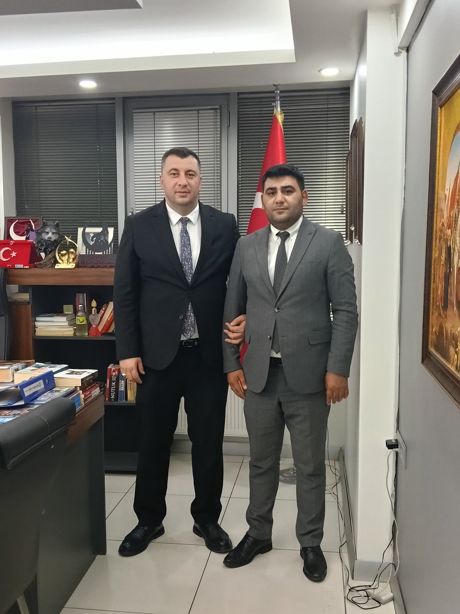 sehriyarcafer's tweet photo. Ülkü Ocakları Tekirdağ İl Başkanımız Sn. Hayrullah Zıvalıoğlu beye devam eden çalışmalarımız hakkında bilgi vererek talimatlarını aldık. 

Sayın İl Başkanımız Ülküdaşlarımıza selam ve muhabbetlerini ilettiler. https://t.co/nk1KOr47cM